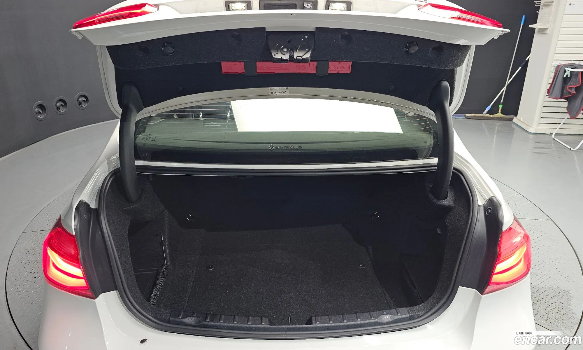BMW 3 Series 2017 WBA8C5100HK854649 — 5