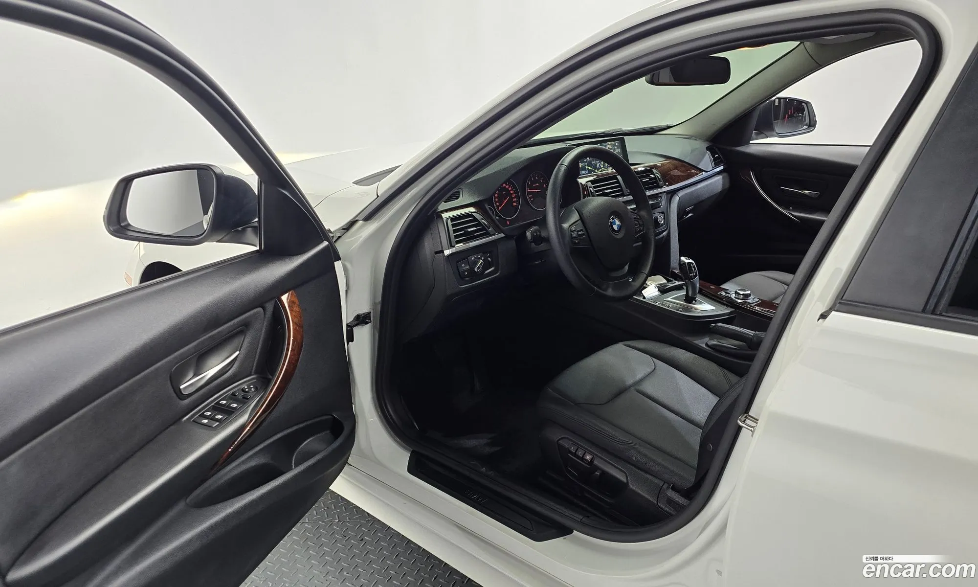BMW 3 Series 2013 WBA3B1104DF387048 — 7