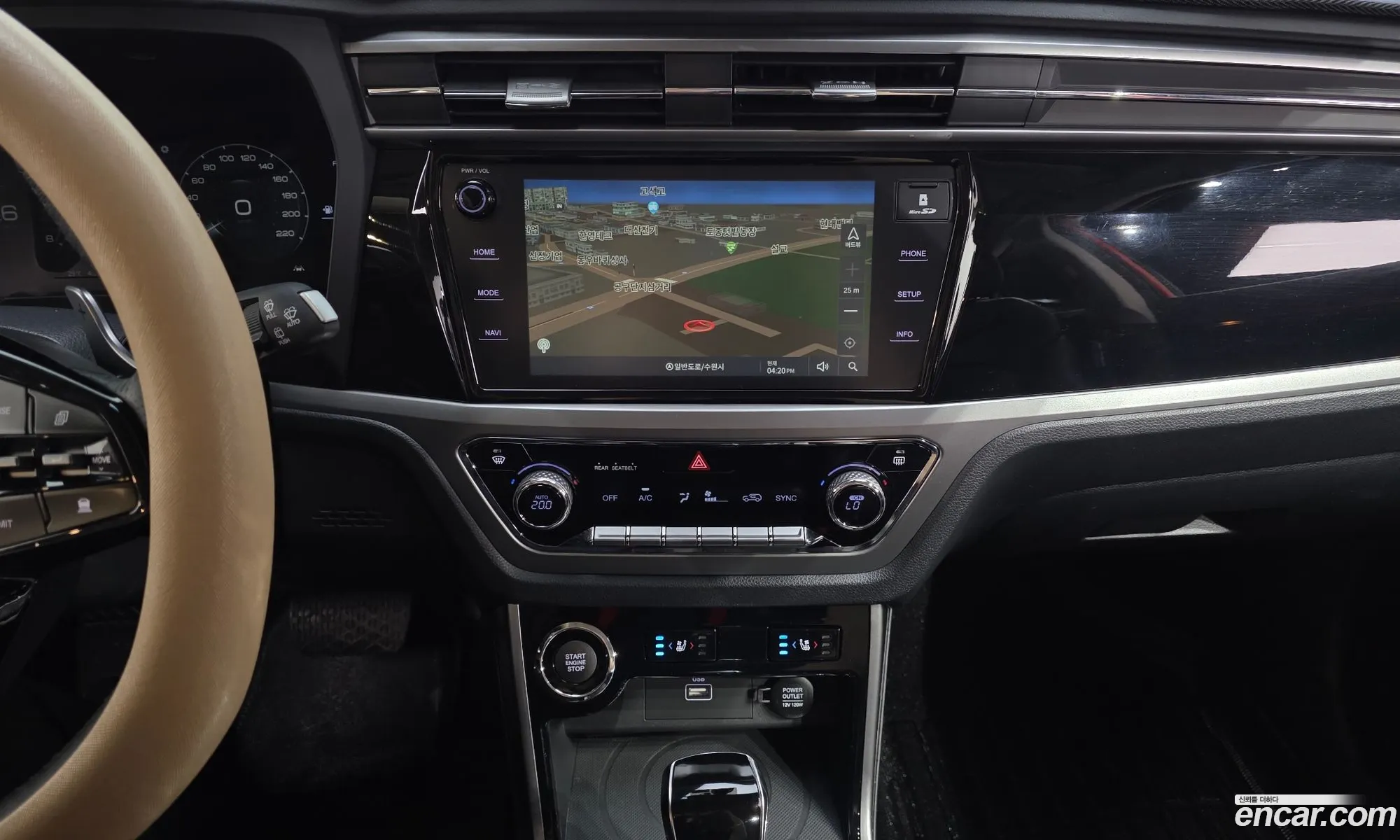 KG Mobility (SsangYong) Beautiful Korando 2020 — 30