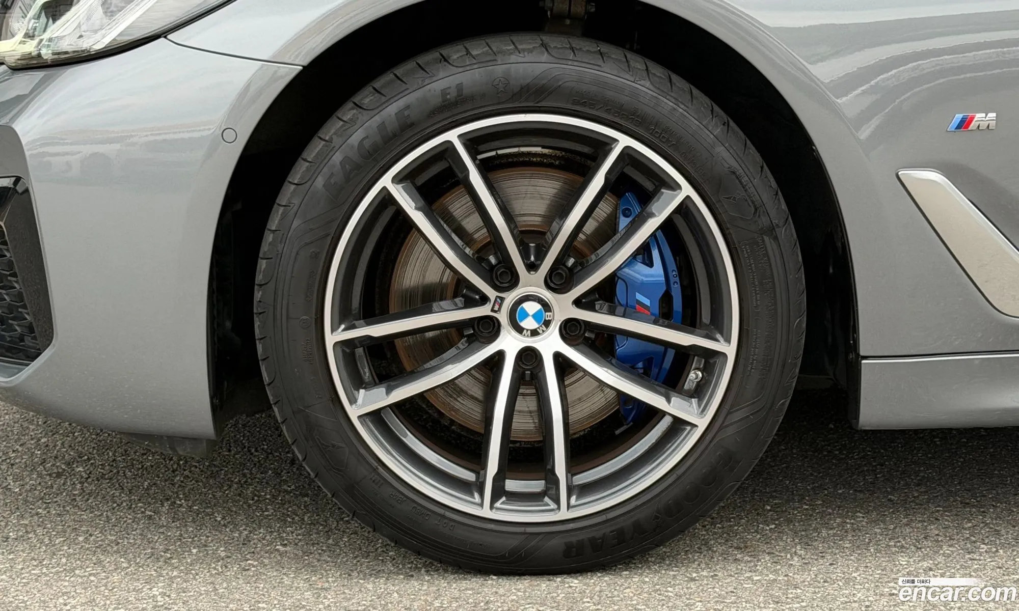 BMW 5 Series 2023 — 3