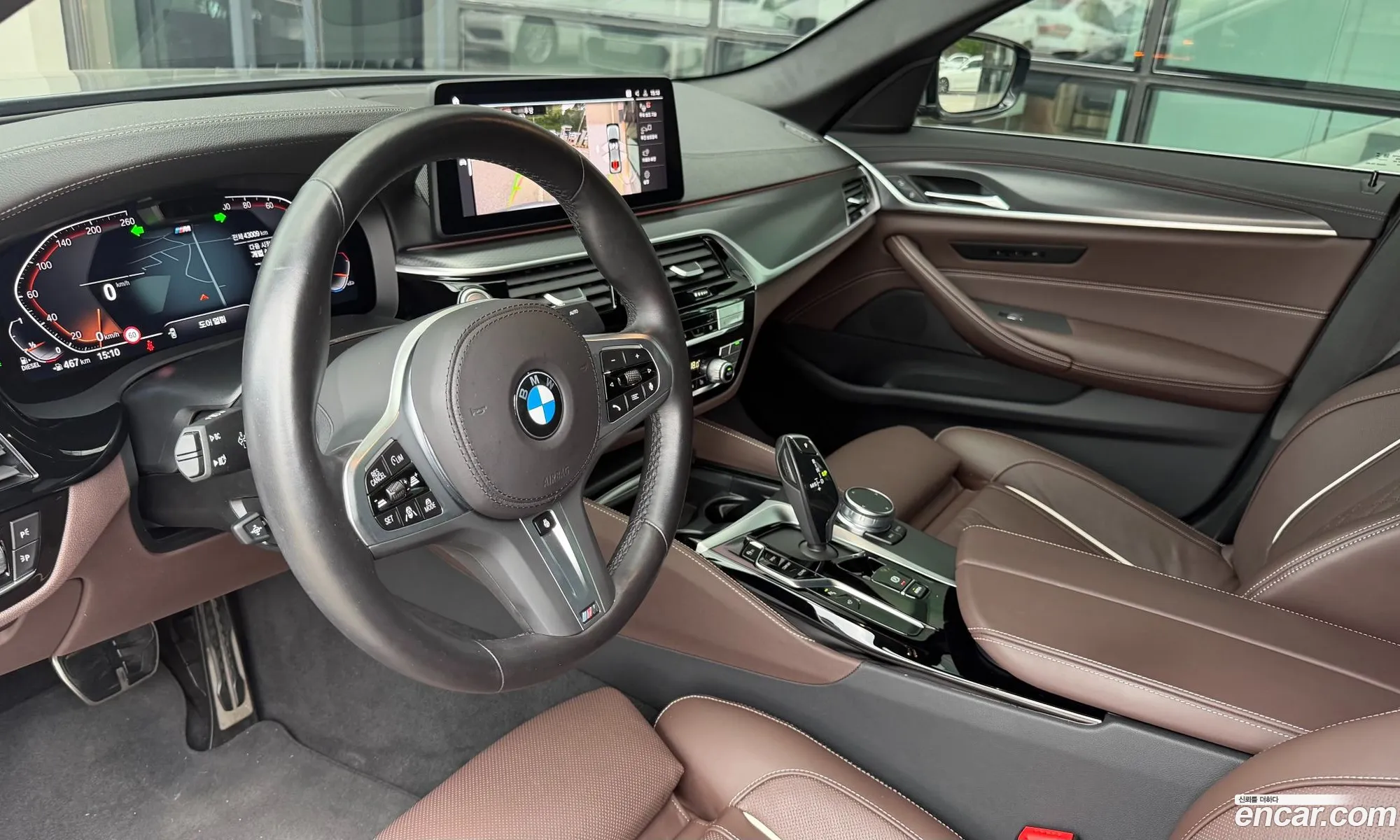 BMW 5 Series 2023 — 8