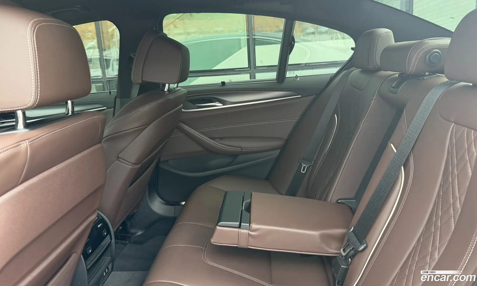 BMW 5 Series 2023 — 18