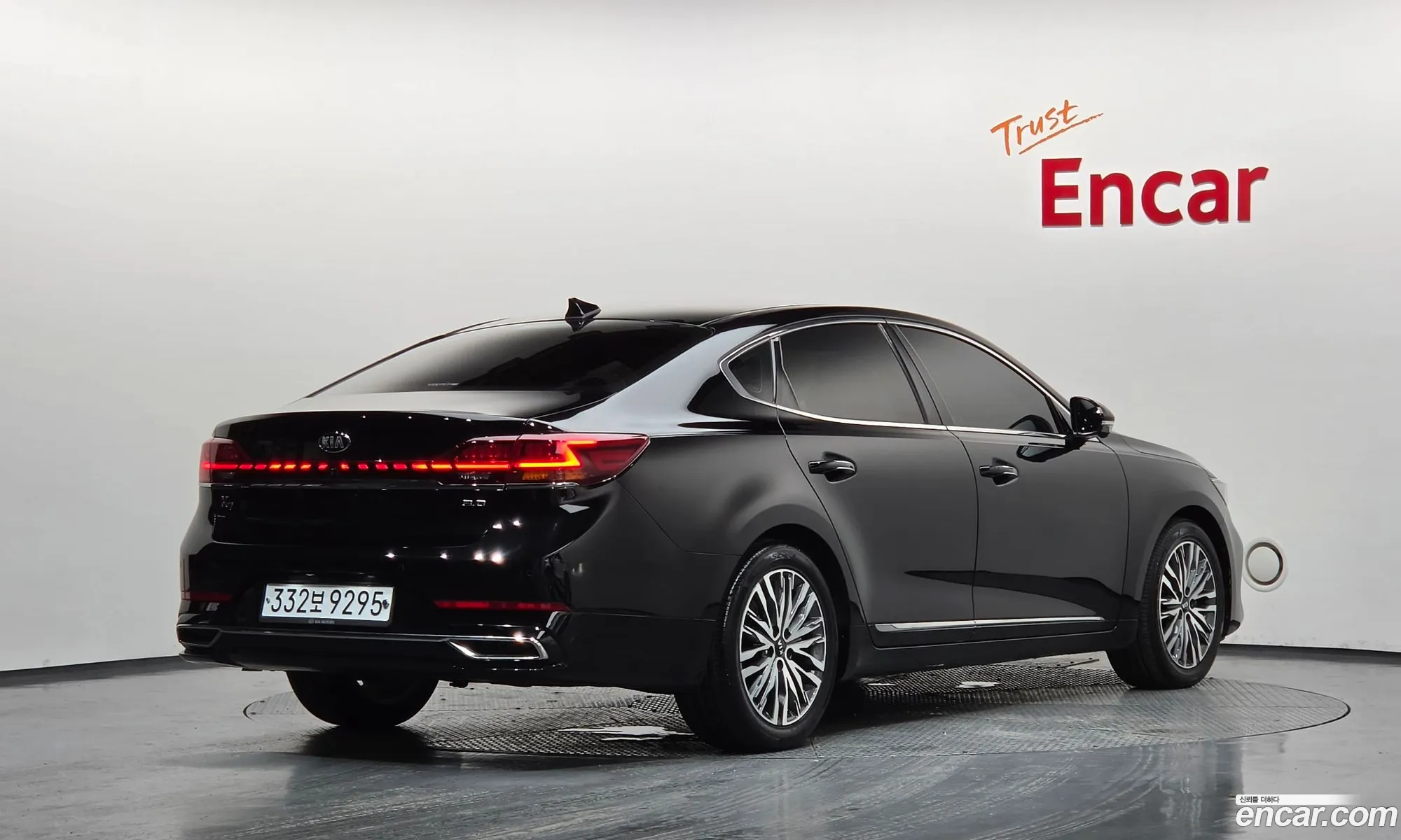 Kia K7 Premier 2019 — 21