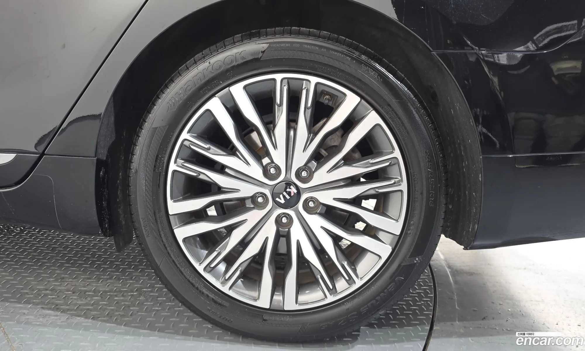 Kia K7 Premier 2019 — 36