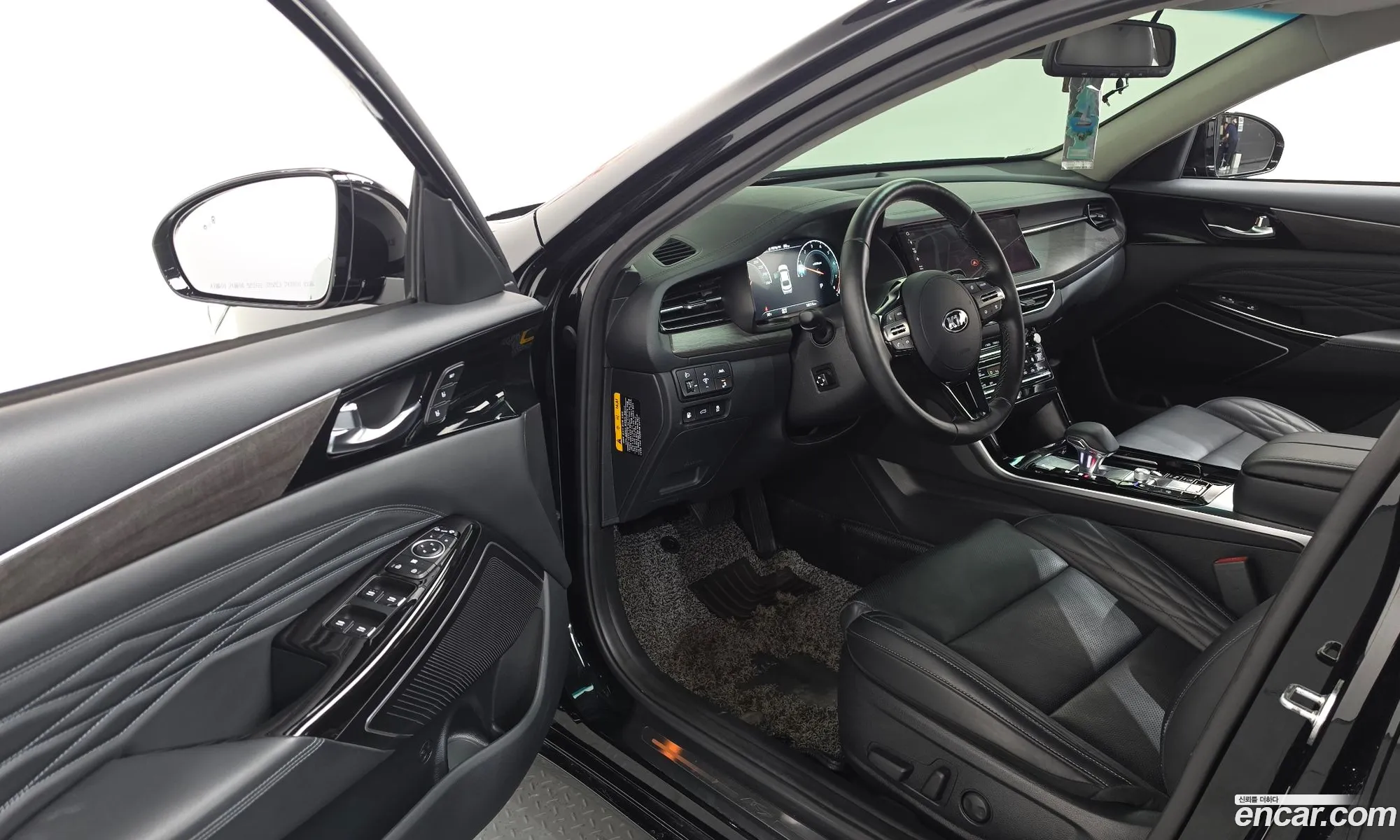Kia K7 Premier 2019 — 19