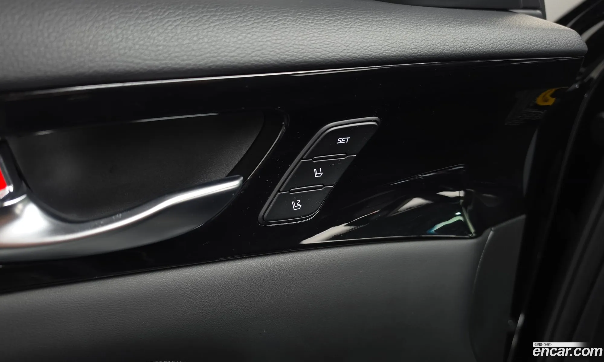 Kia K7 Premier 2019 — 18