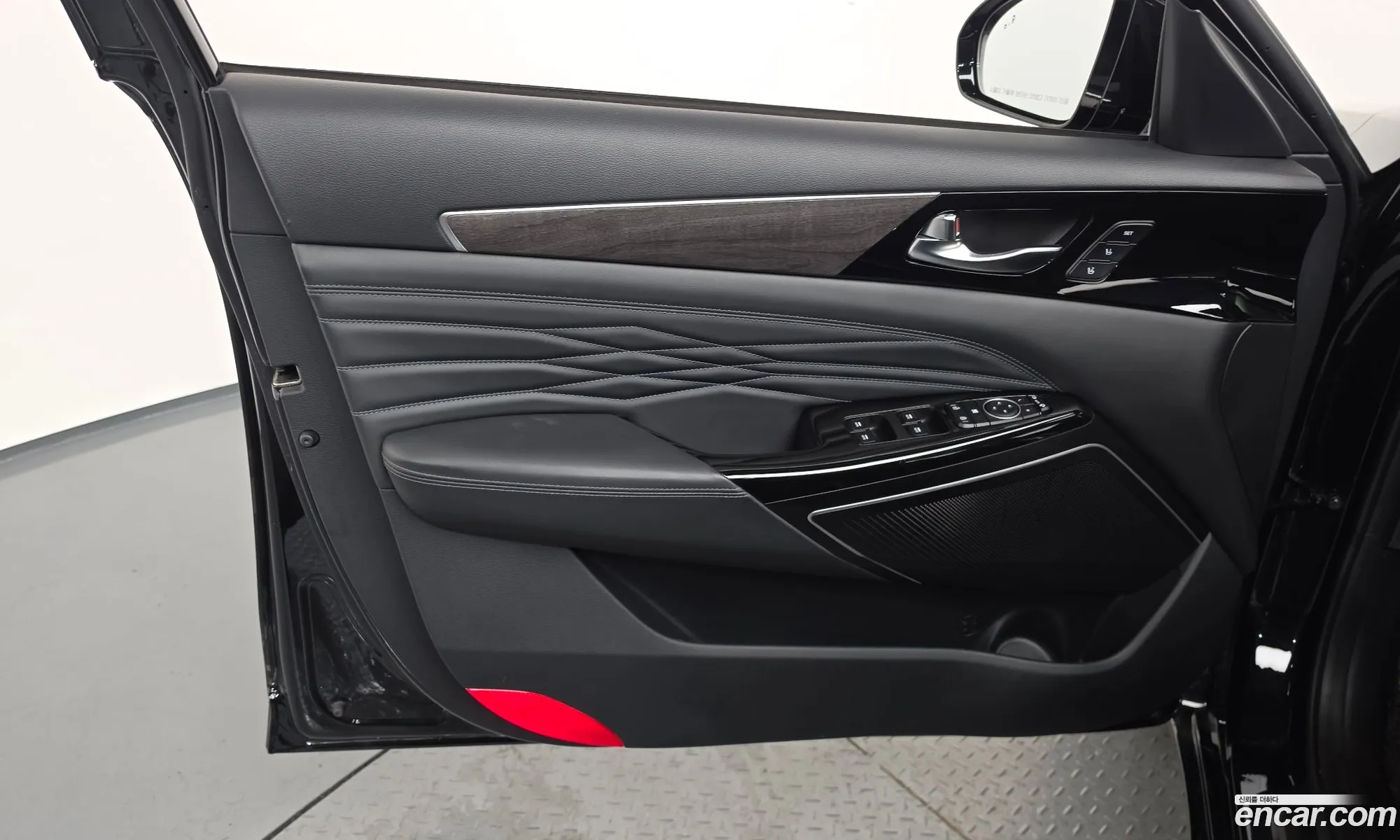 Kia K7 Premier 2019 — 16
