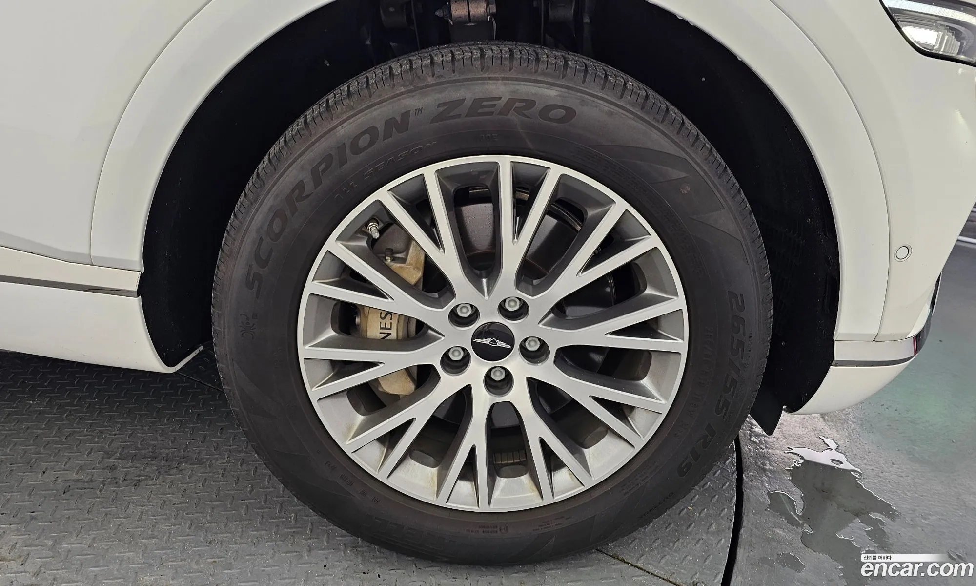 Genesis GV80 2024 KMTHA81BBRU202198 — 10