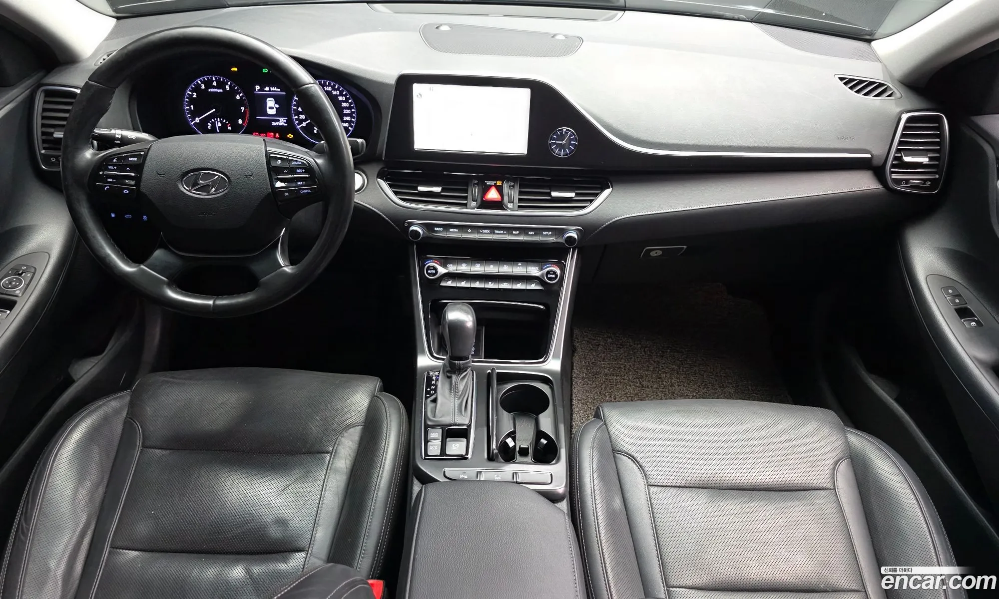 Hyundai Grandeur IG 2018 — 10
