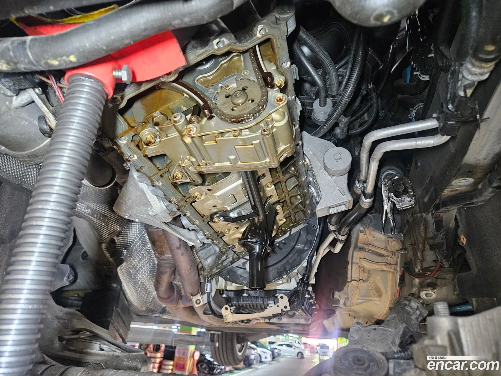 BMW 5 Series 2011 — 18