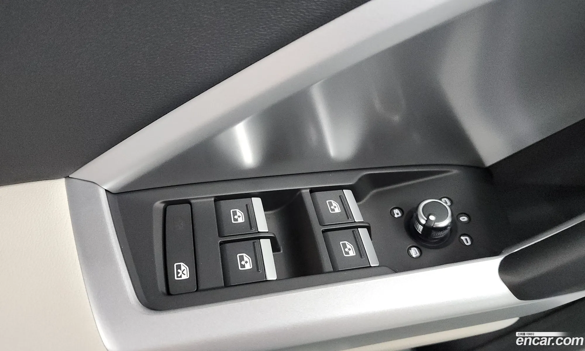 Audi Q3 2025 WAUZZZF3111111111 — 24