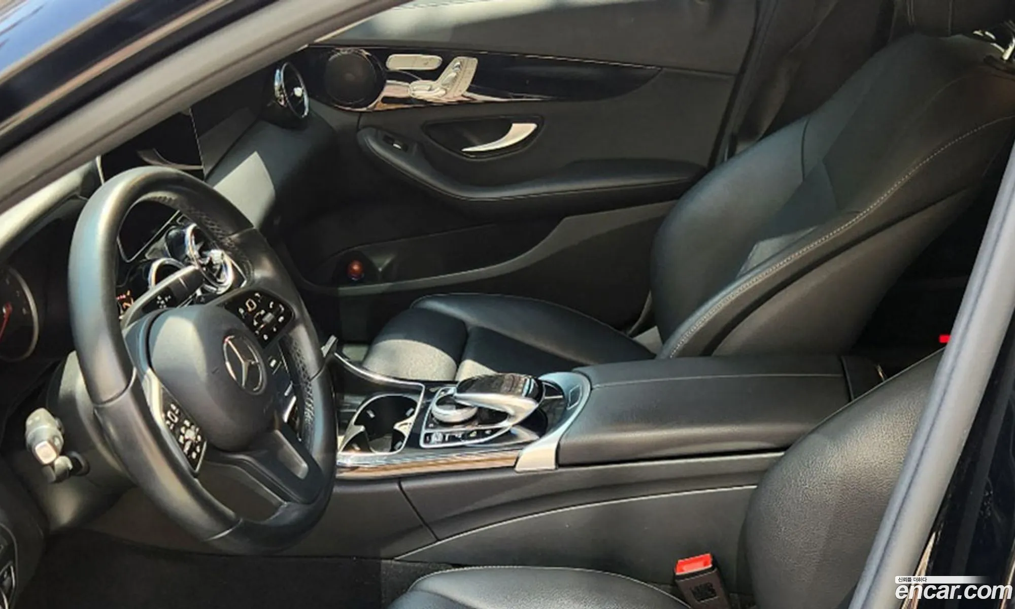 Mercedes-Benz C-Class W205 2020 — 13