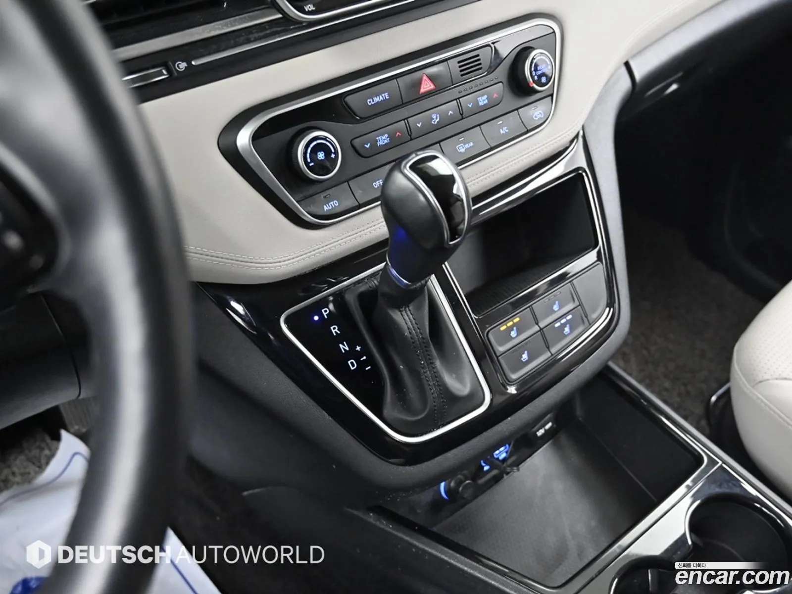 Hyundai Grand Starex 2019 — 15