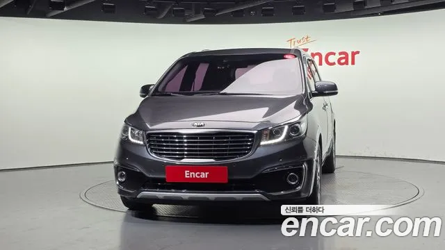 Kia Carnival 2015 — 2