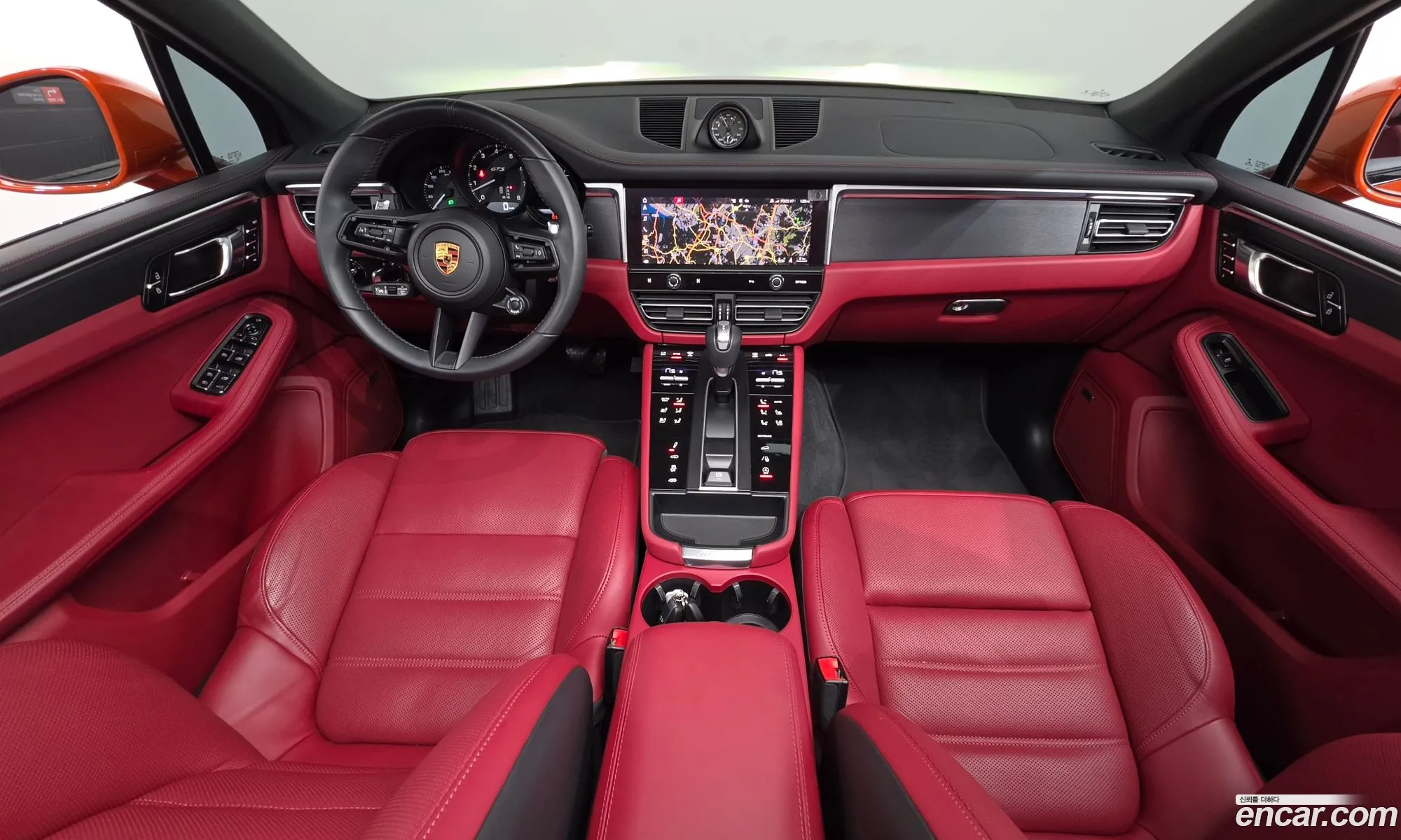 Porsche Macan 2022 WP1AF2953NLB45907 — 3