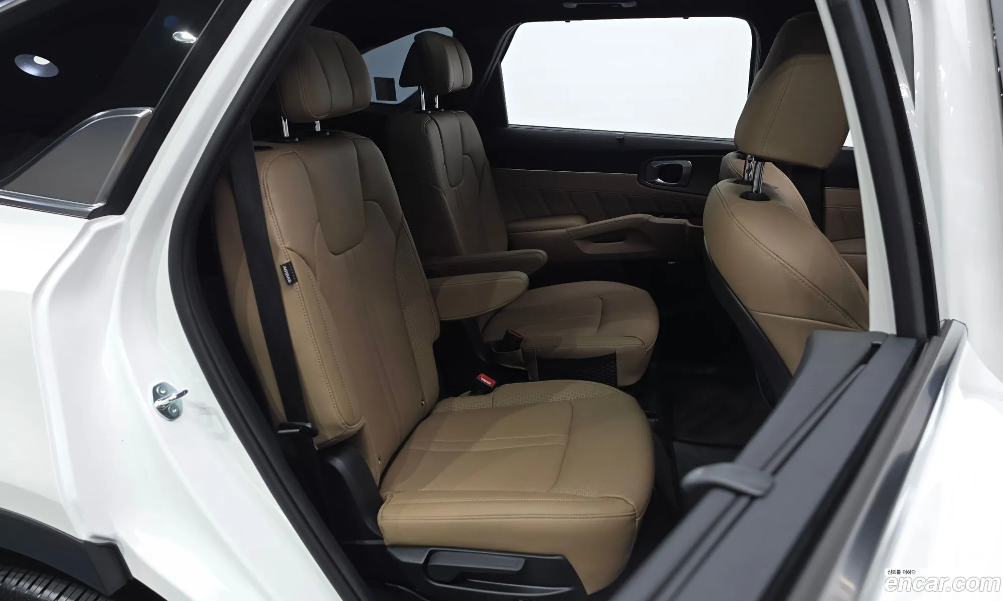 Kia Sorento 2025 — 16