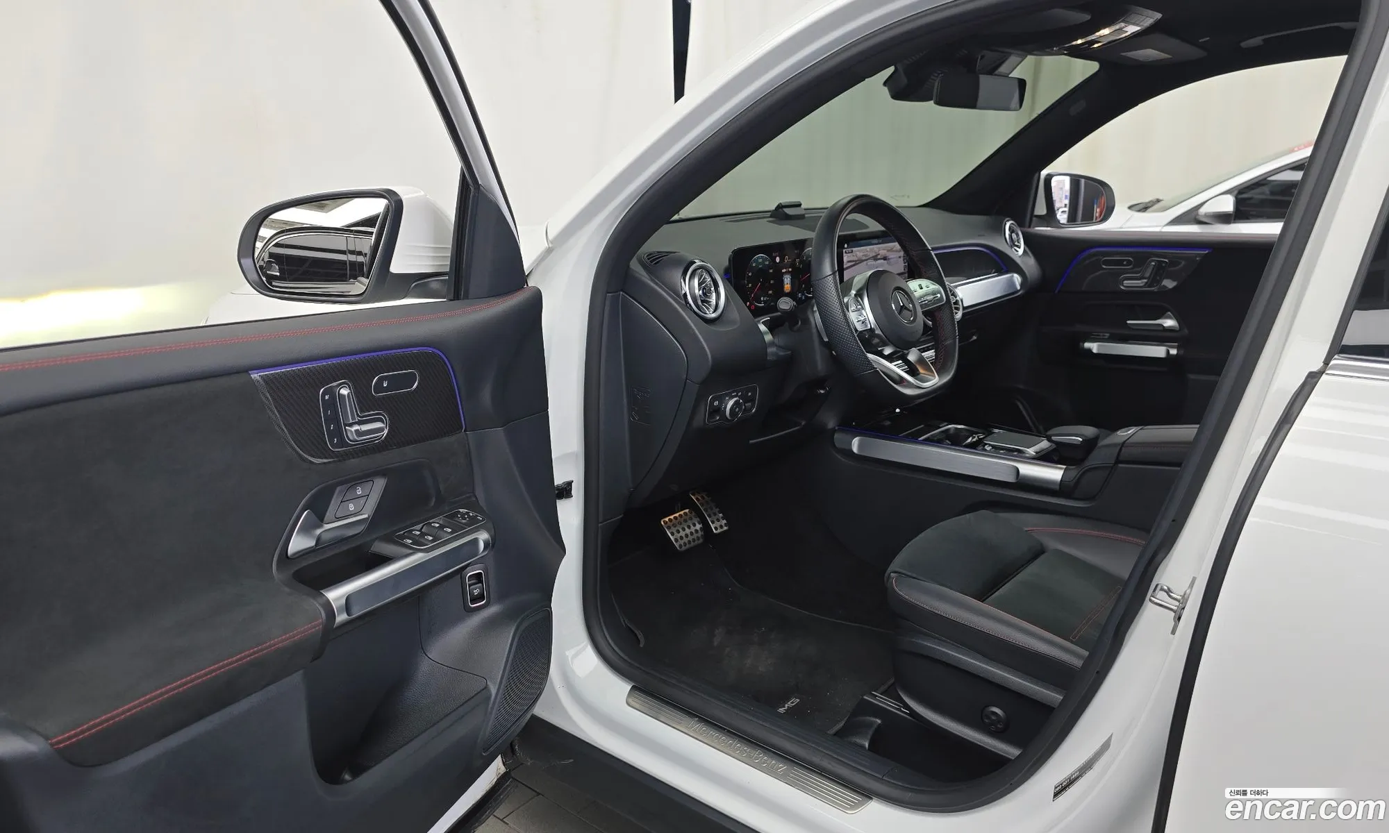 Mercedes-Benz GLB-Class X247 2023 — 27