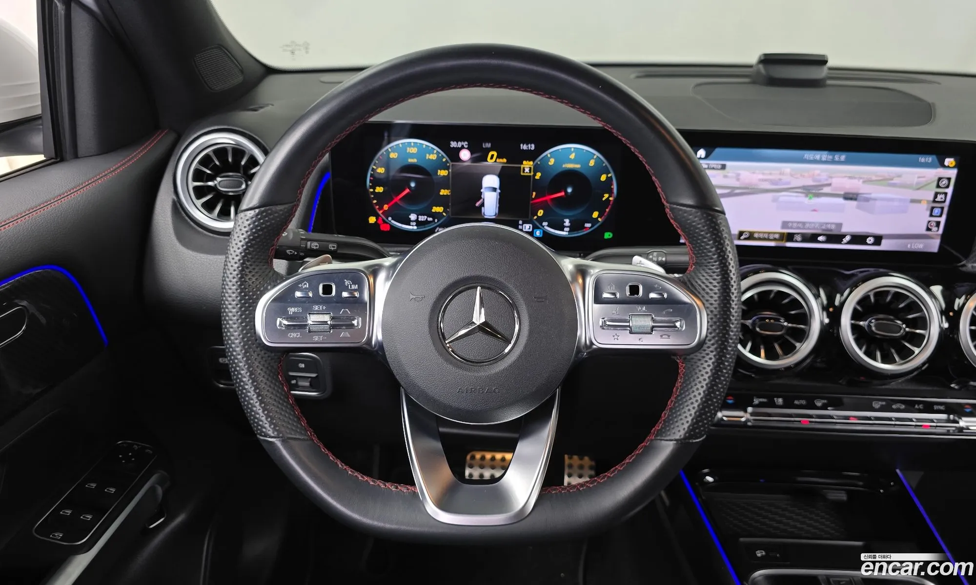 Mercedes-Benz GLB-Class X247 2023 — 2