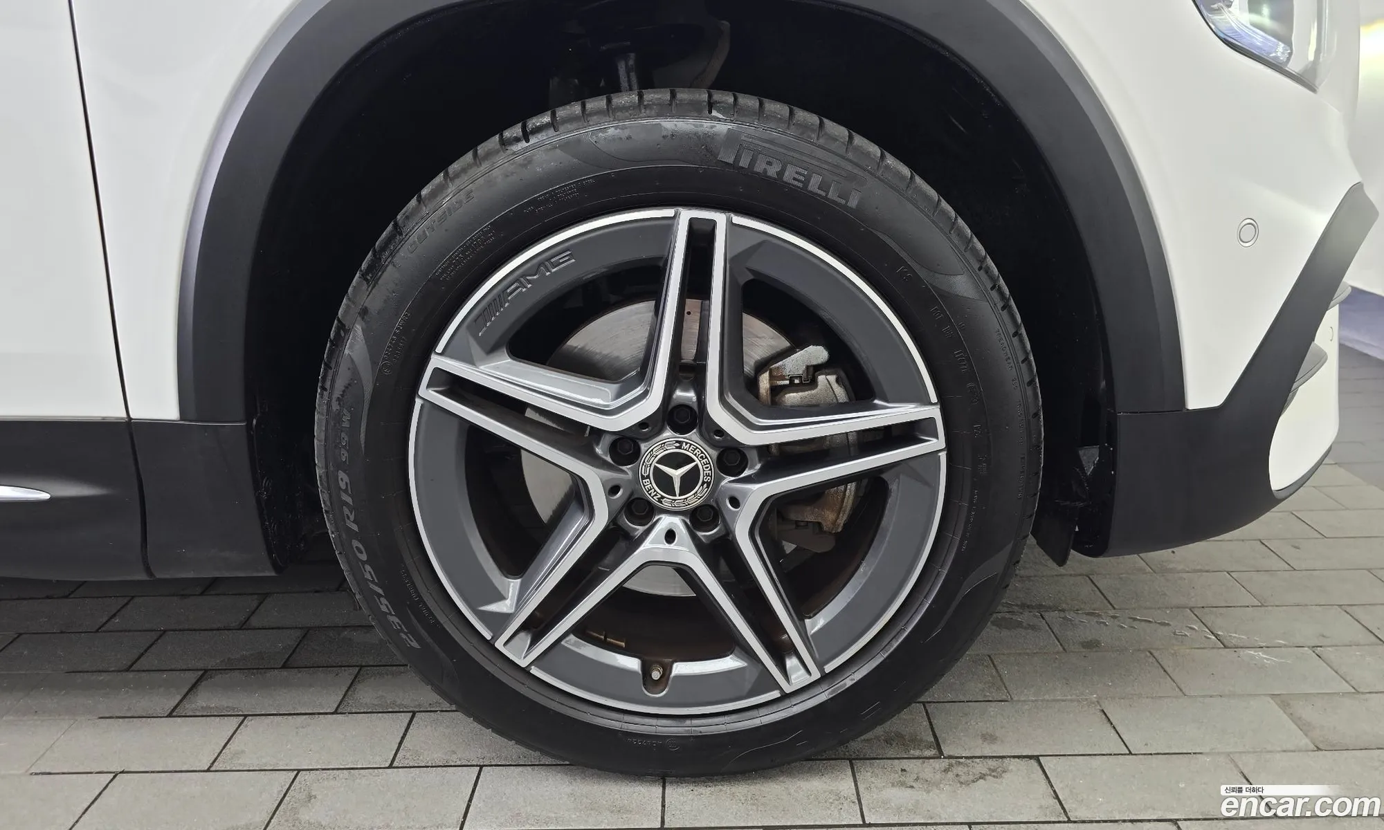 Mercedes-Benz GLB-Class X247 2023 — 20