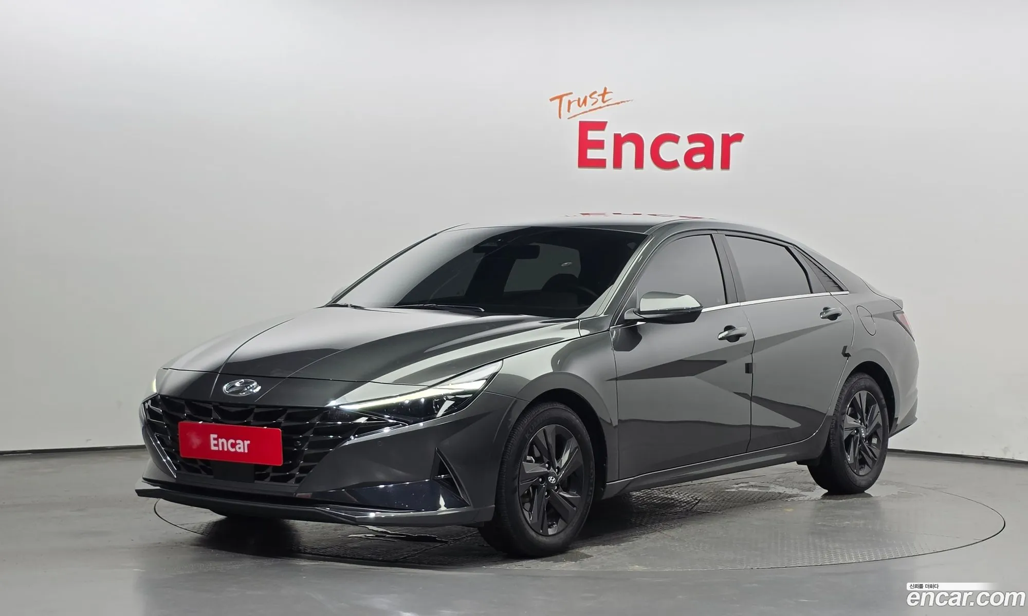 Hyundai Elantra 2021 — 3