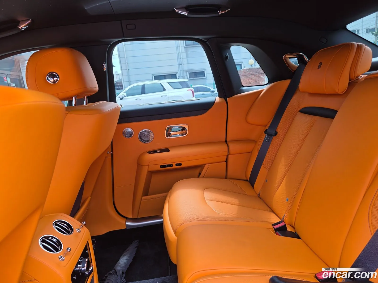 Rolls-Royce Ghost 2026 — 12