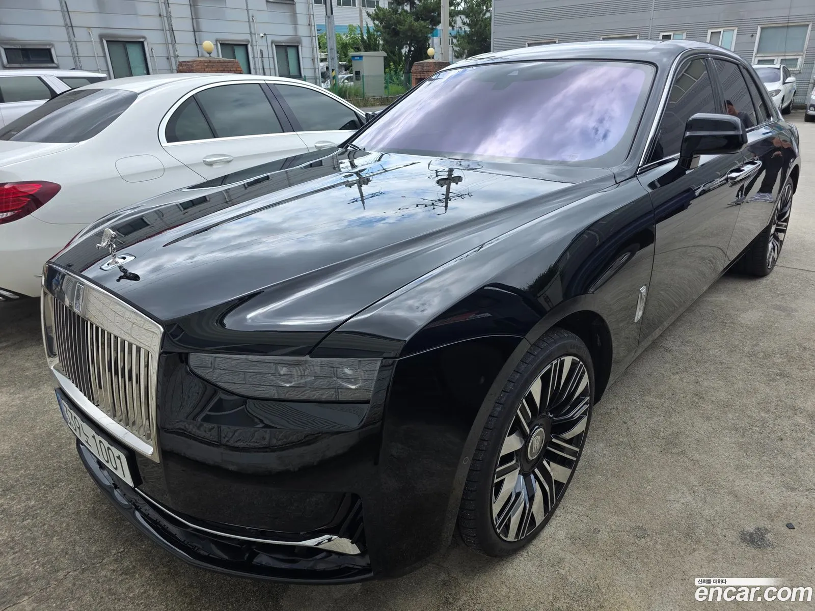 Rolls-Royce Ghost 2026 — 10