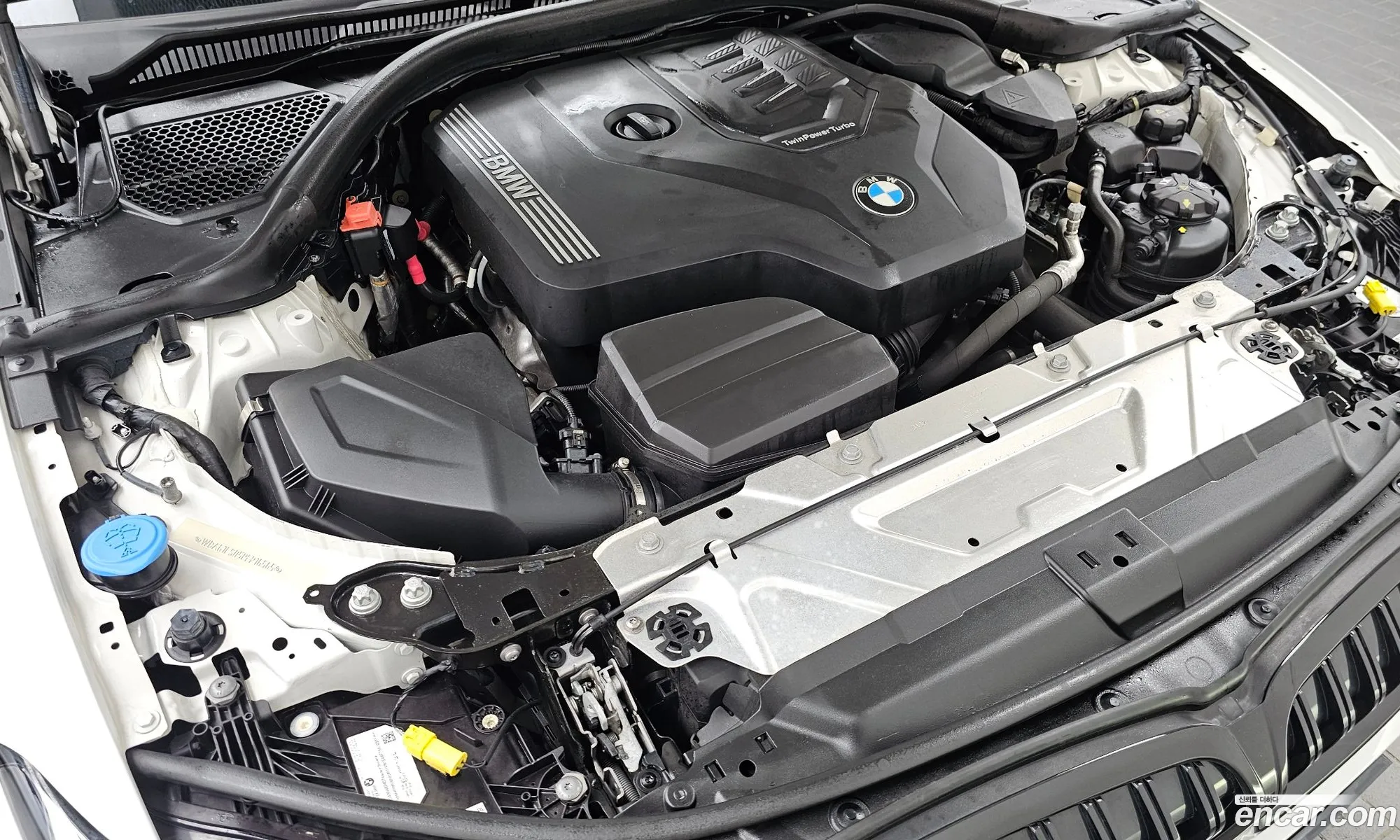 BMW 3 Series 2023 WBA61FS05PFP16565 — 8
