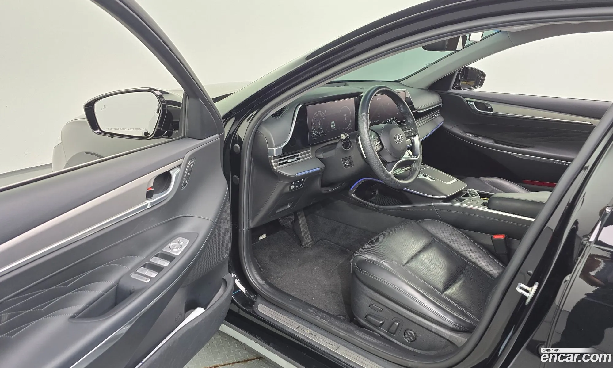 Hyundai Grandeur IG 2020 — 15