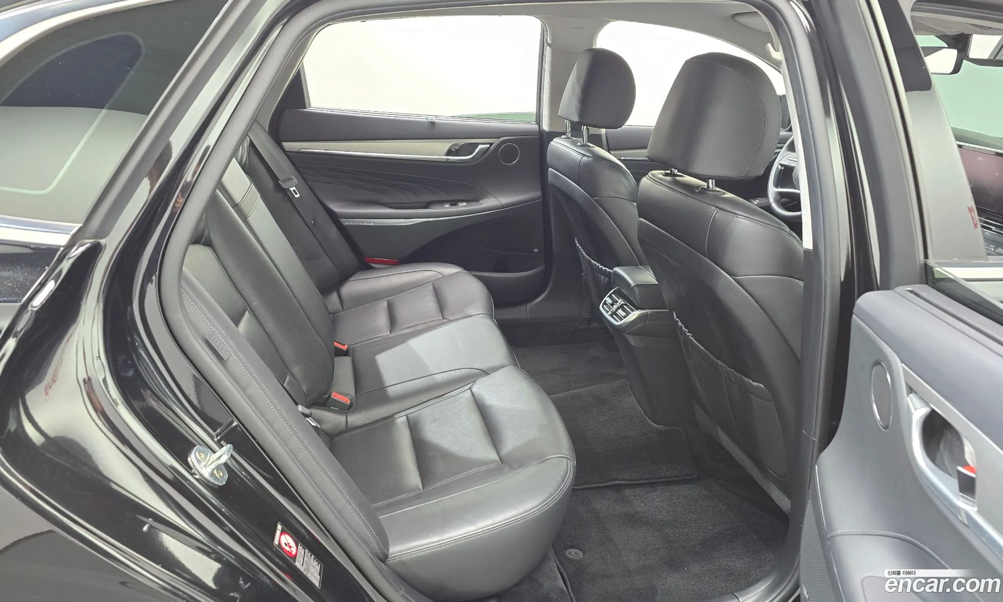 Hyundai Grandeur IG 2020 — 29