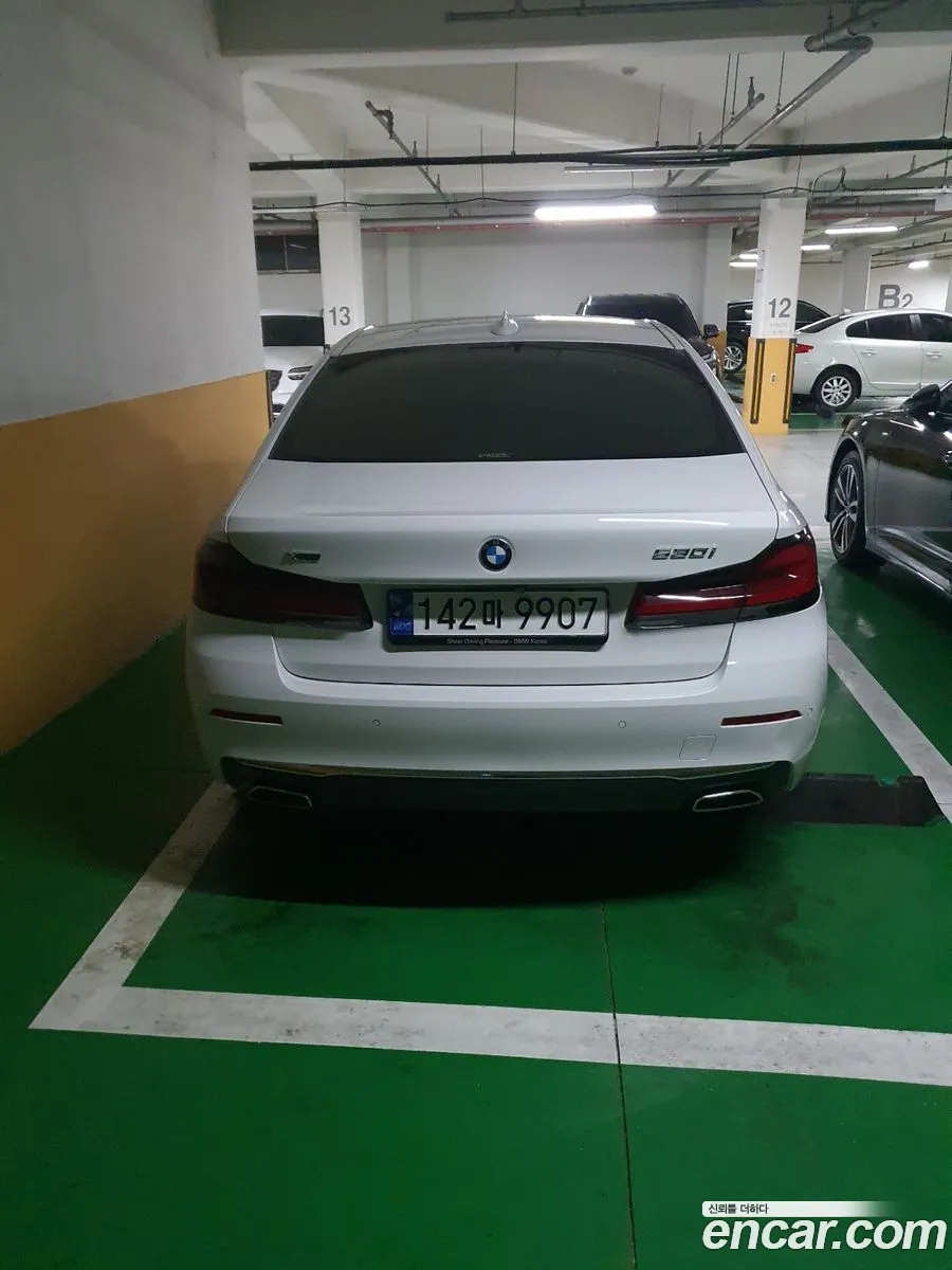 BMW 5 Series 2023 — 10