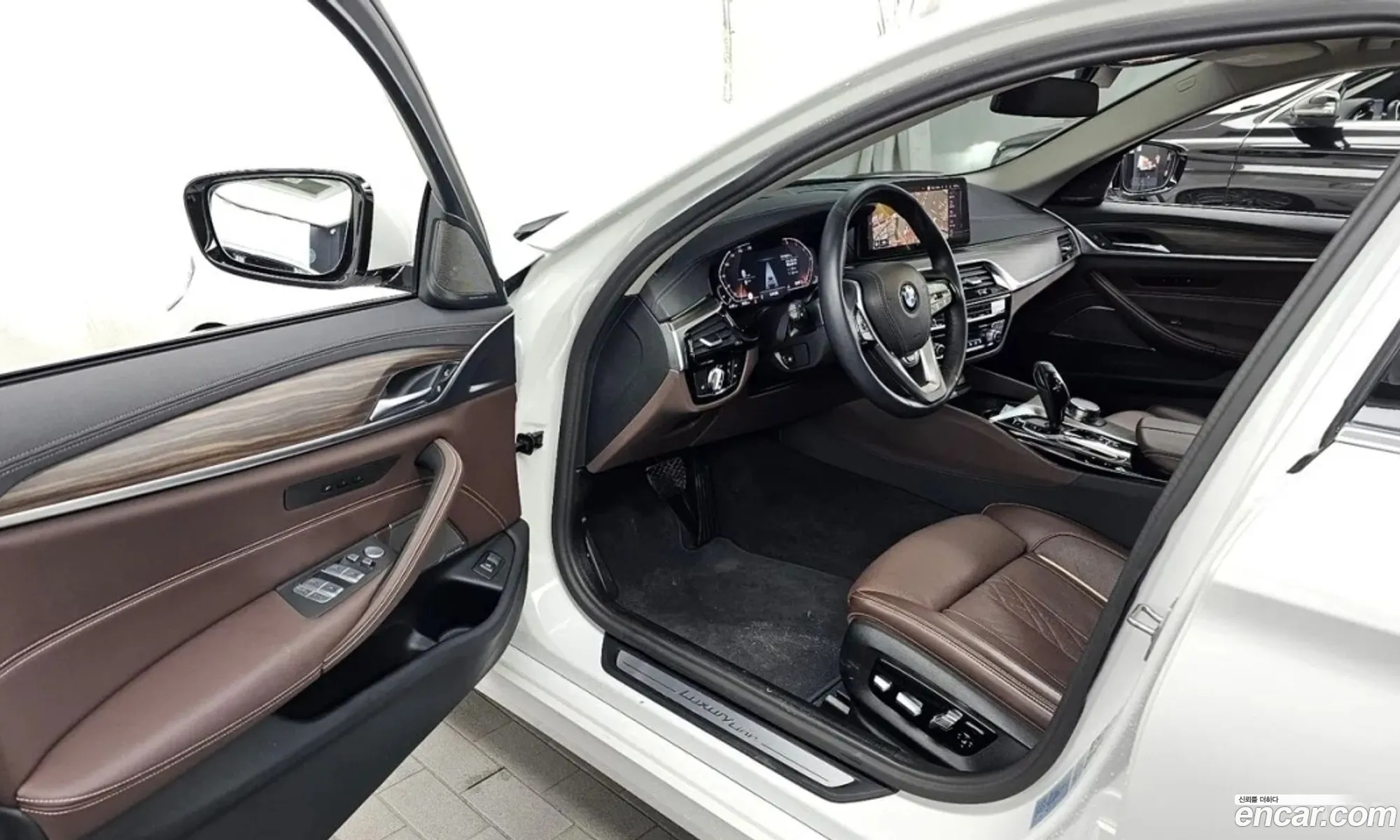 BMW 5 Series 2023 — 7