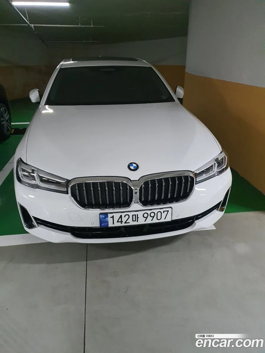 BMW 5 Series 2023 — 11