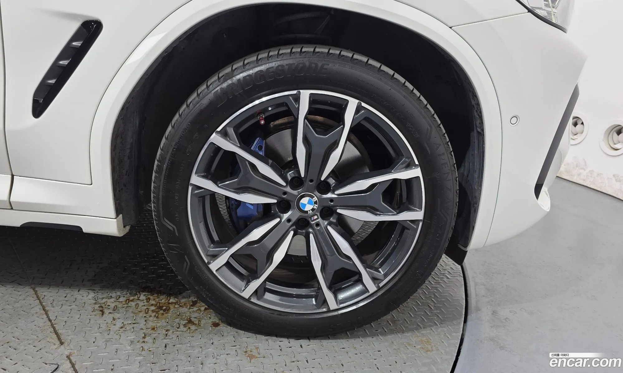BMW X4 2024 WBA21DT05S9X94059 — 14