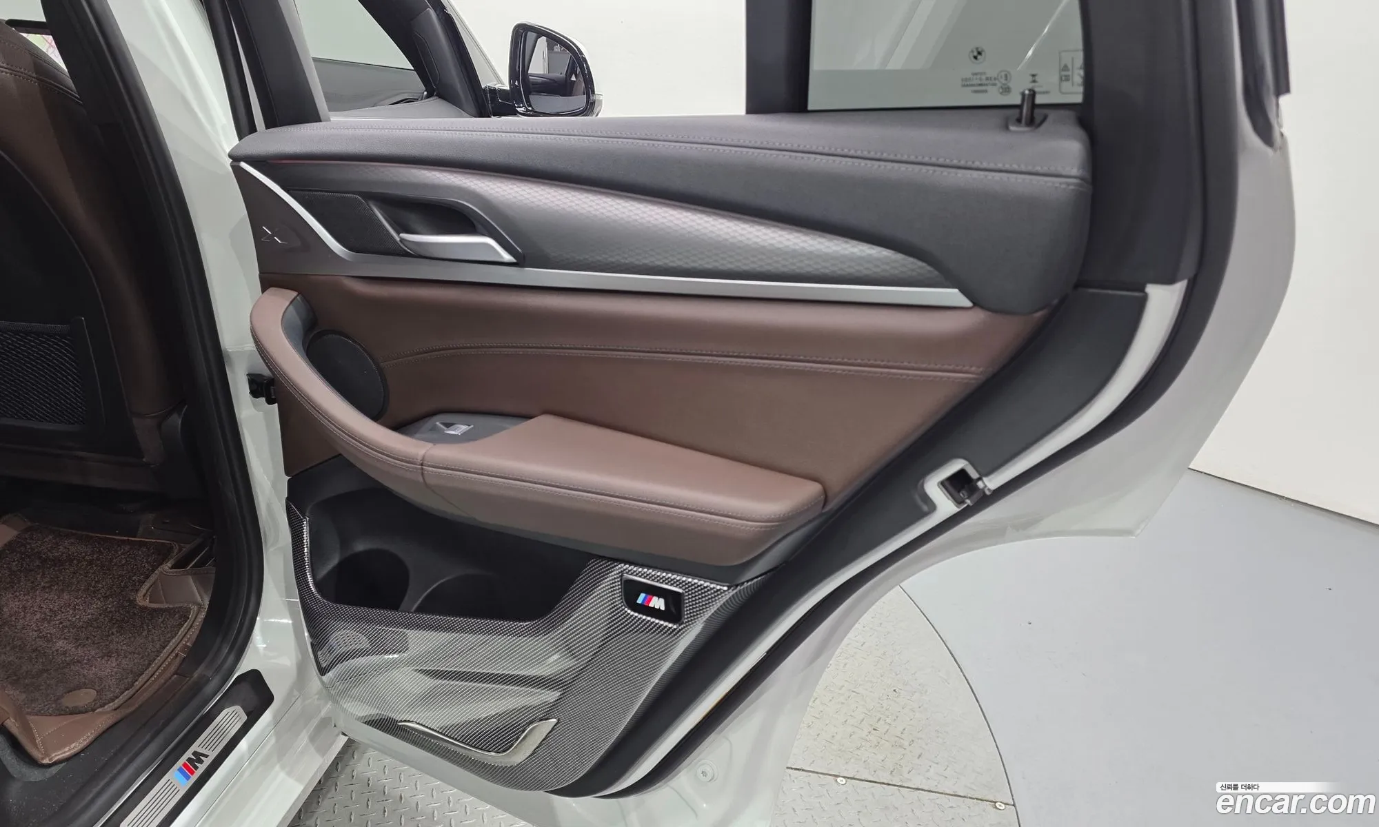 BMW X4 2024 WBA21DT05S9X94059 — 7