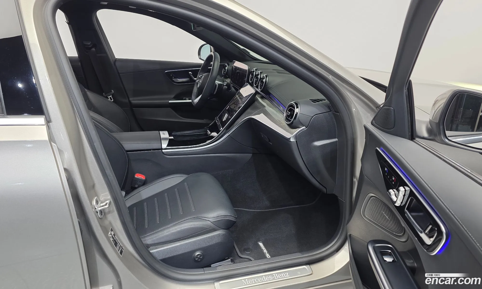 Mercedes-Benz C-Class W206 2024 — 22
