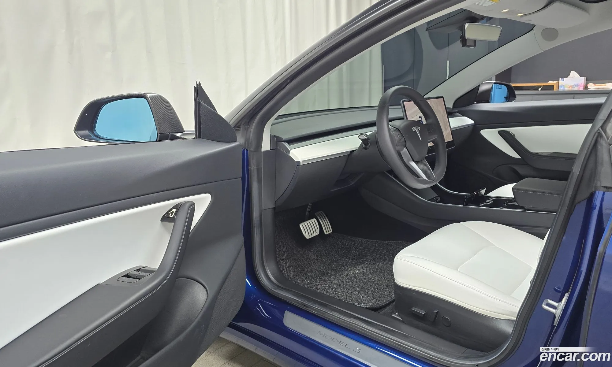 Tesla Model 3 2019 5YJ3E1EC9LF585383 — 23
