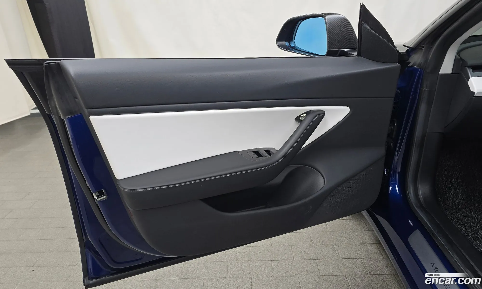 Tesla Model 3 2019 5YJ3E1EC9LF585383 — 16