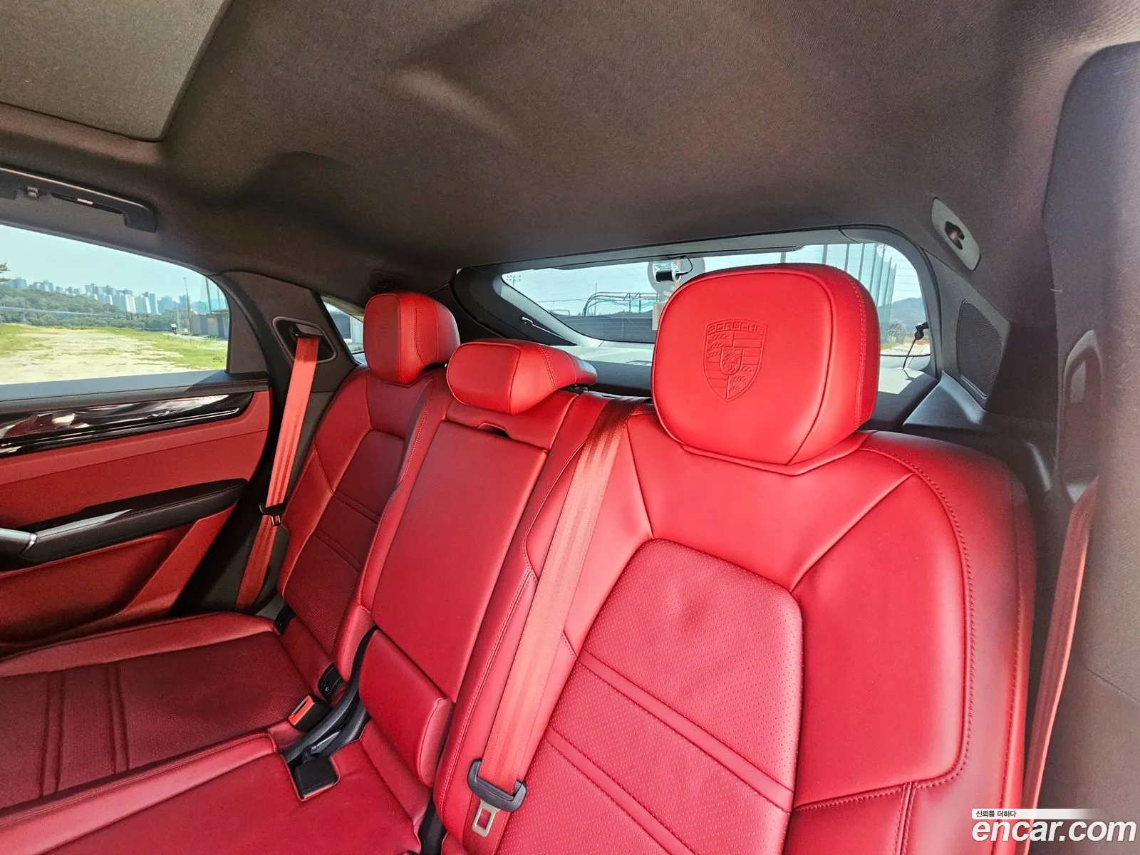 Porsche Cayenne 2022 — 18