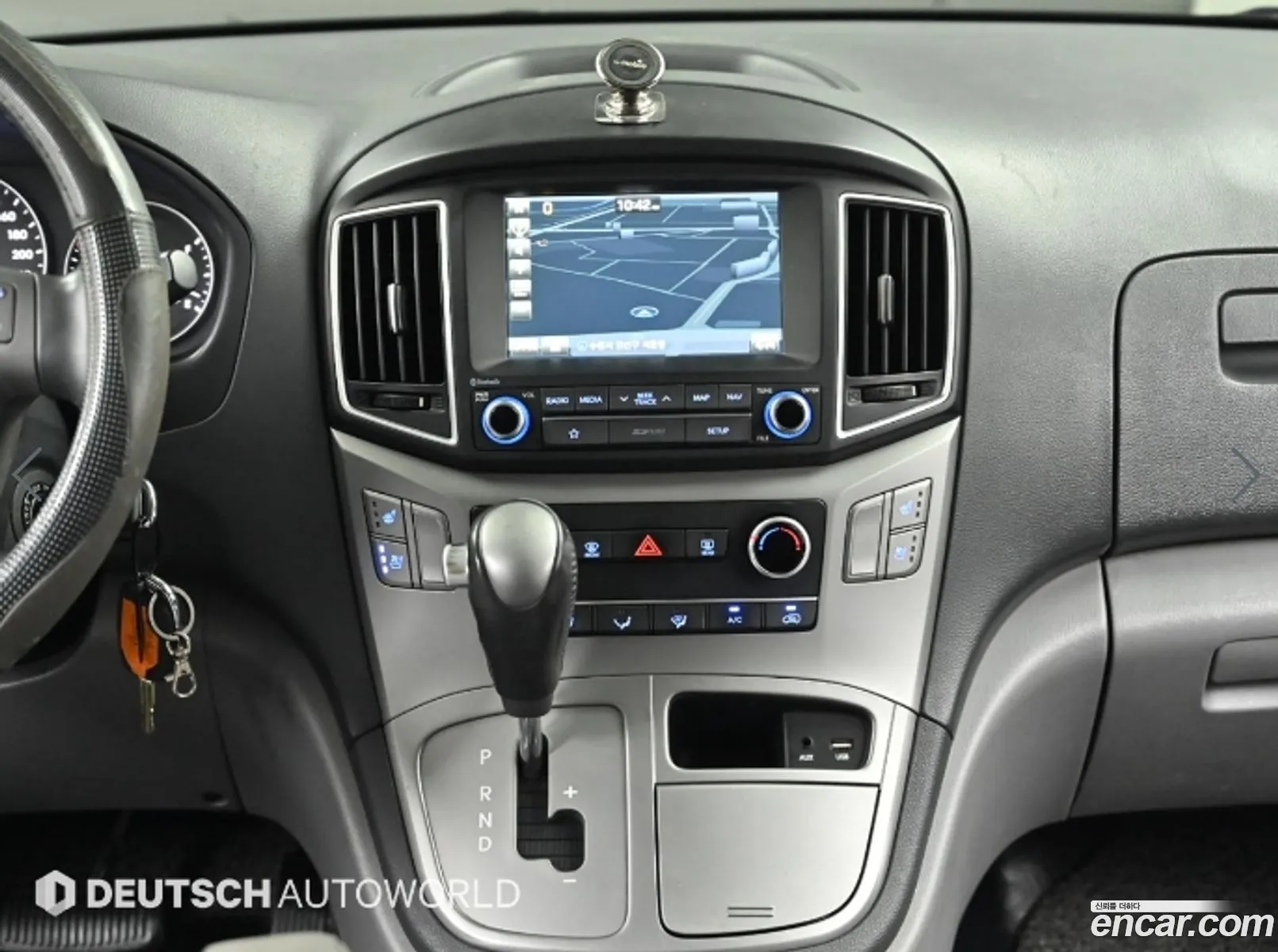 Hyundai Grand Starex 2018 — 10