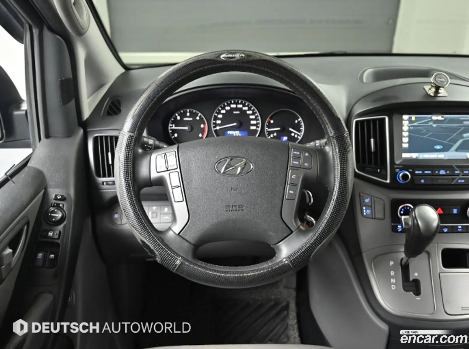 Hyundai Grand Starex 2018 — 20