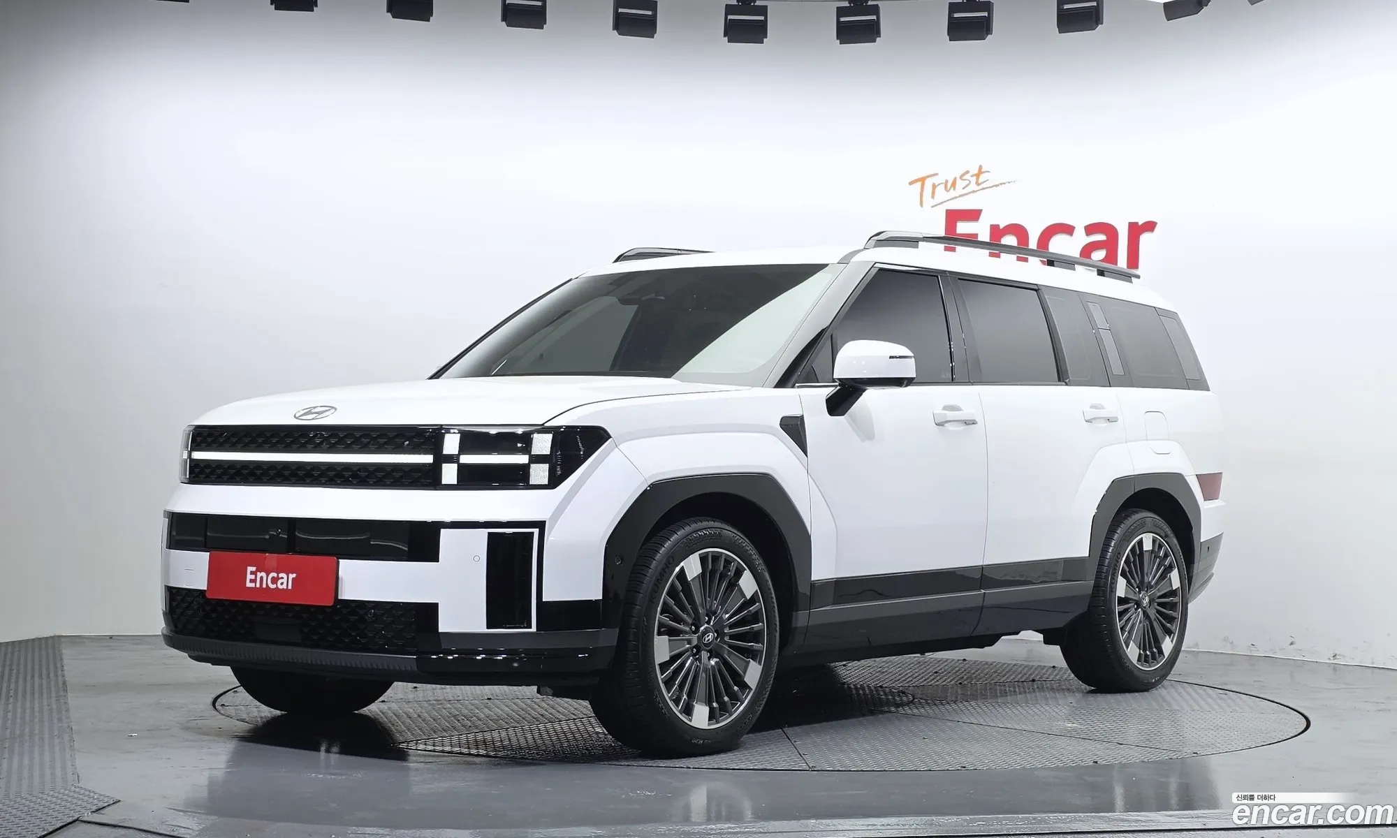 Hyundai Santa Fe 2025 — 11