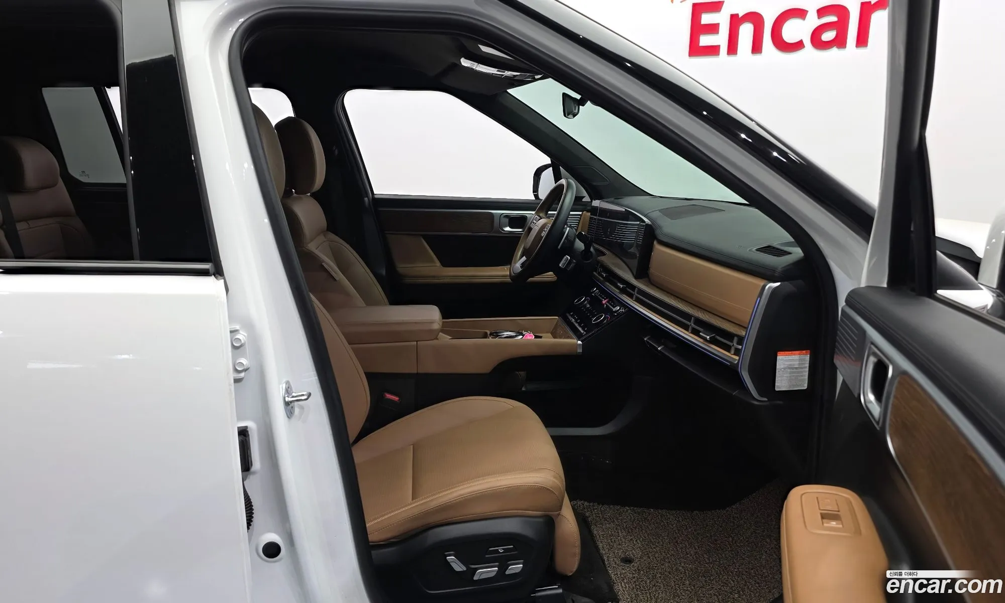 Hyundai Santa Fe 2025 — 5