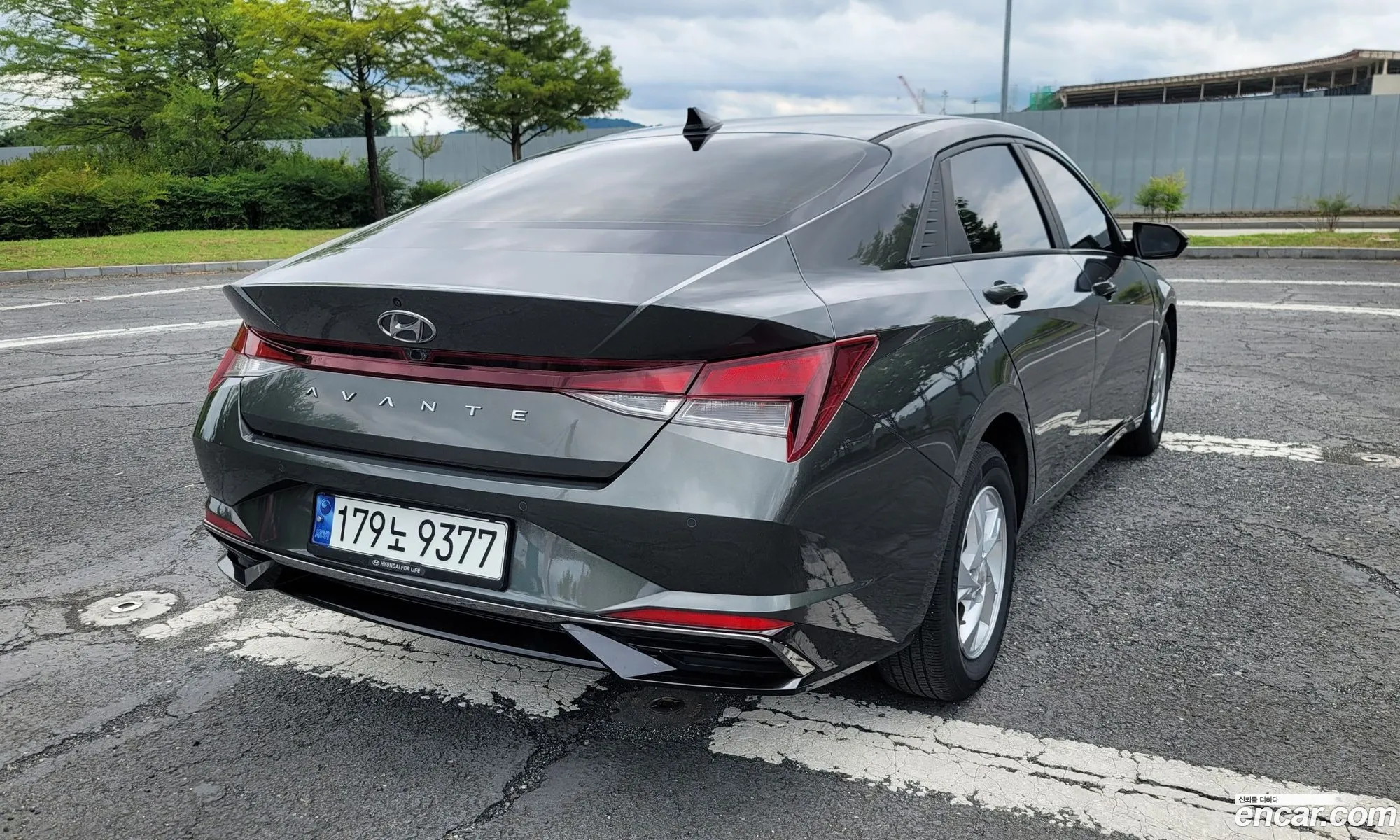 Hyundai Elantra 2021 — 10