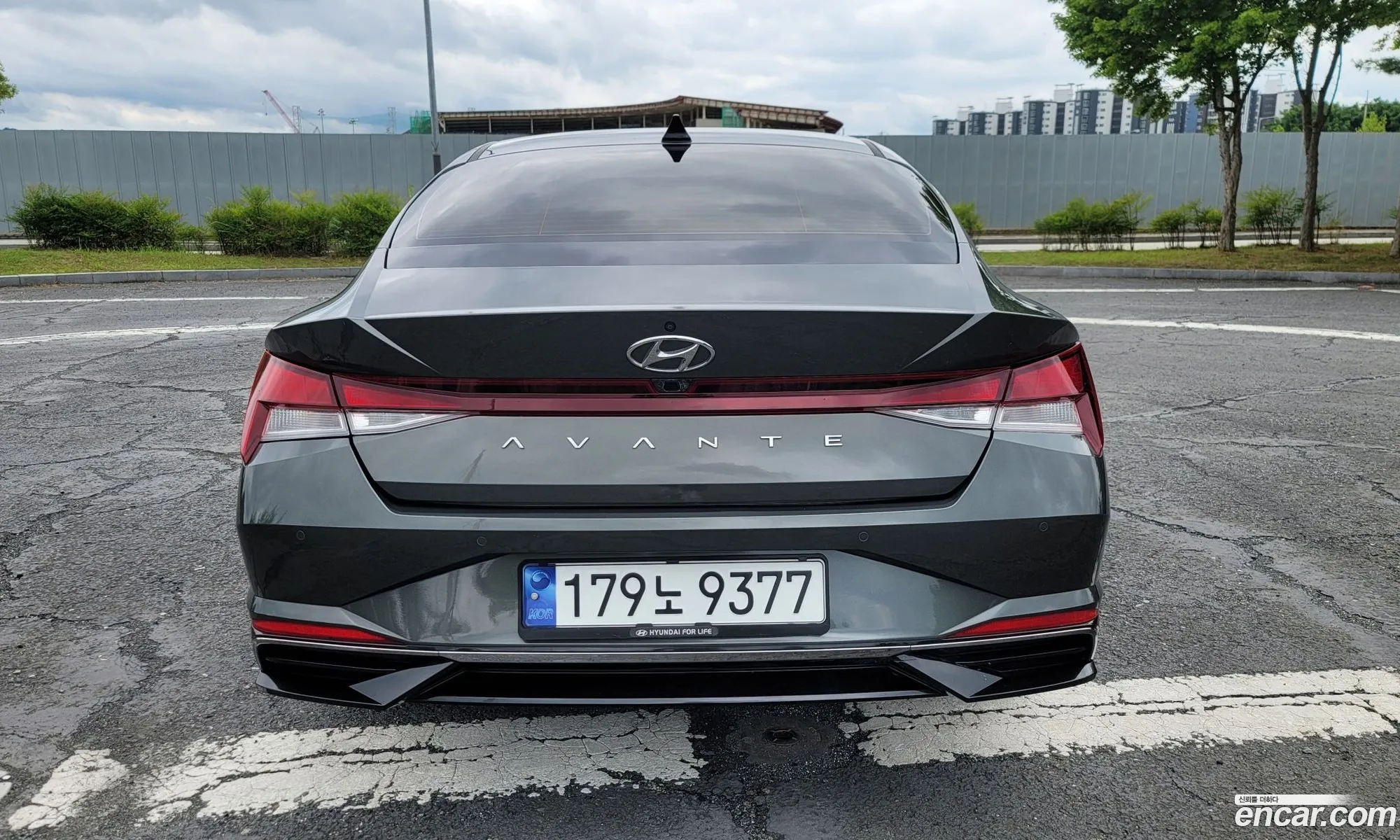 Hyundai Elantra 2021 — 3