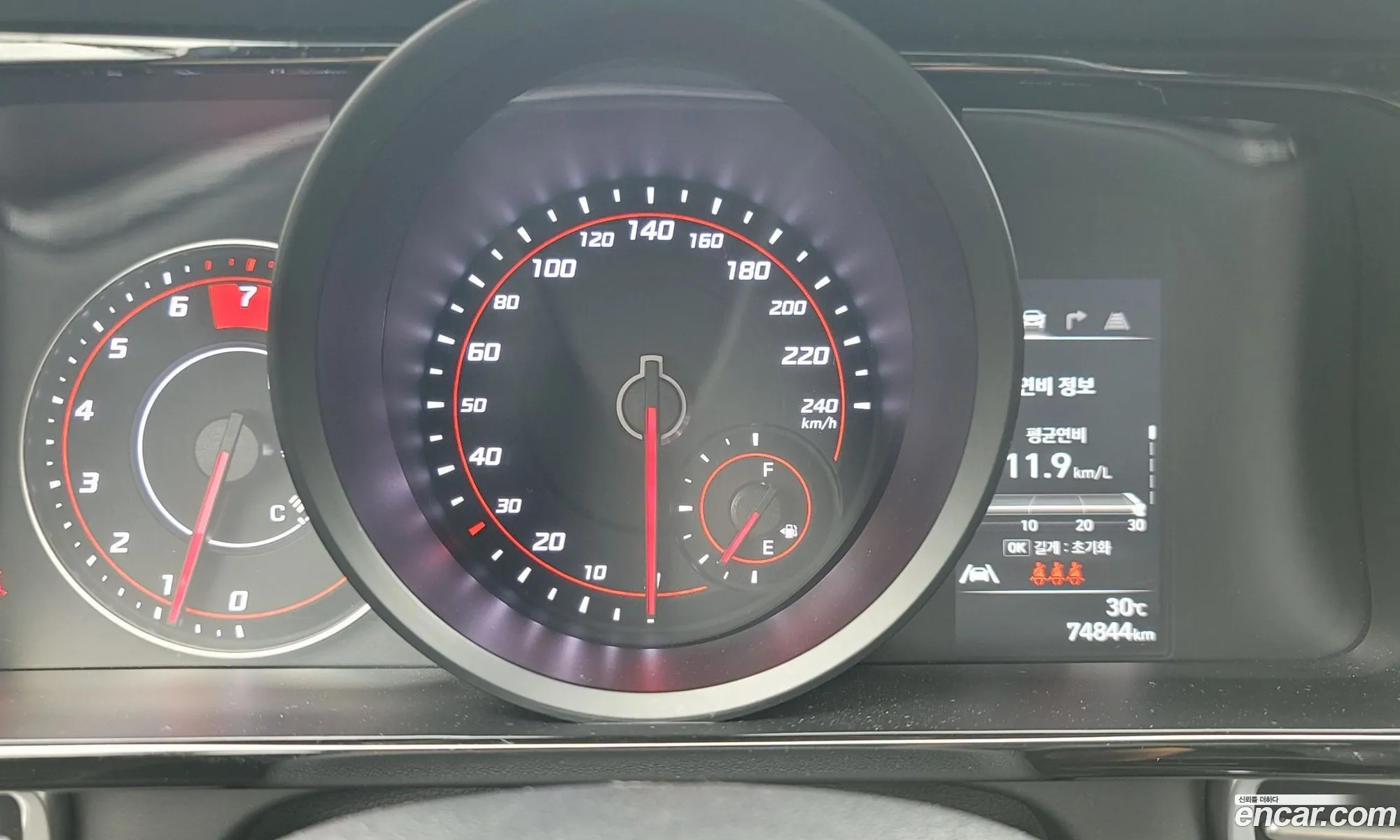 Hyundai Elantra 2021 — 15