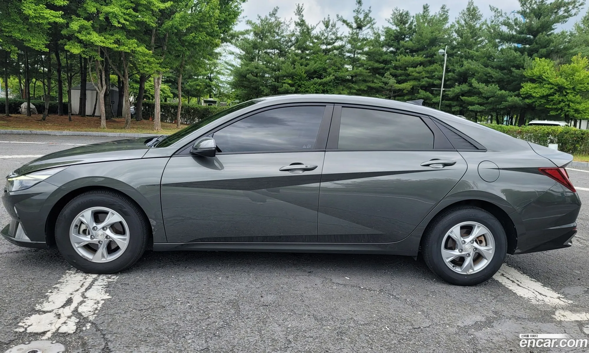 Hyundai Elantra 2021 — 8