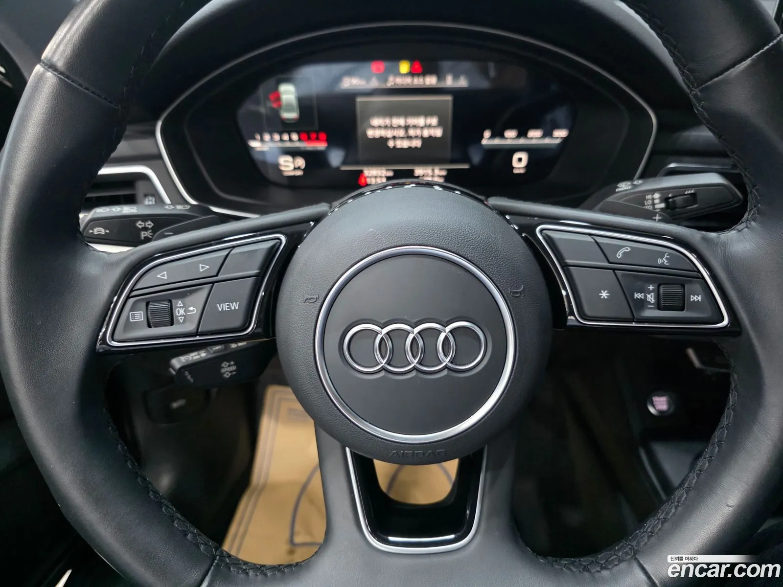 Audi A4 2023 — 14