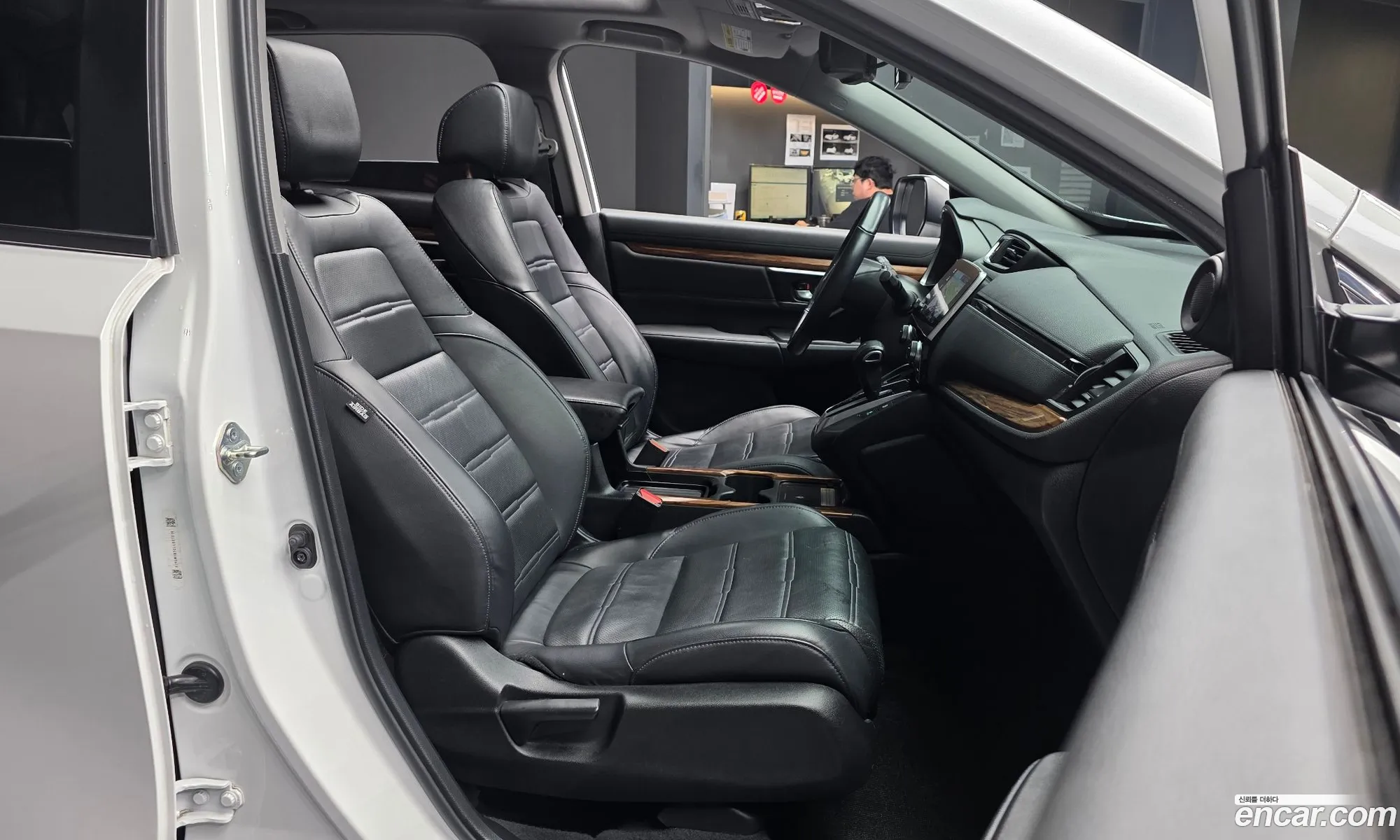 Honda CR-V 2020 5J6RW1870LL520216 — 15