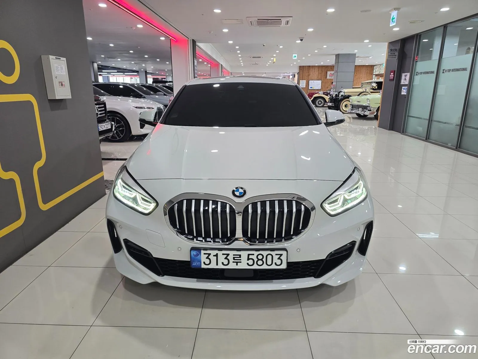 BMW 1 Series 2022 — 7