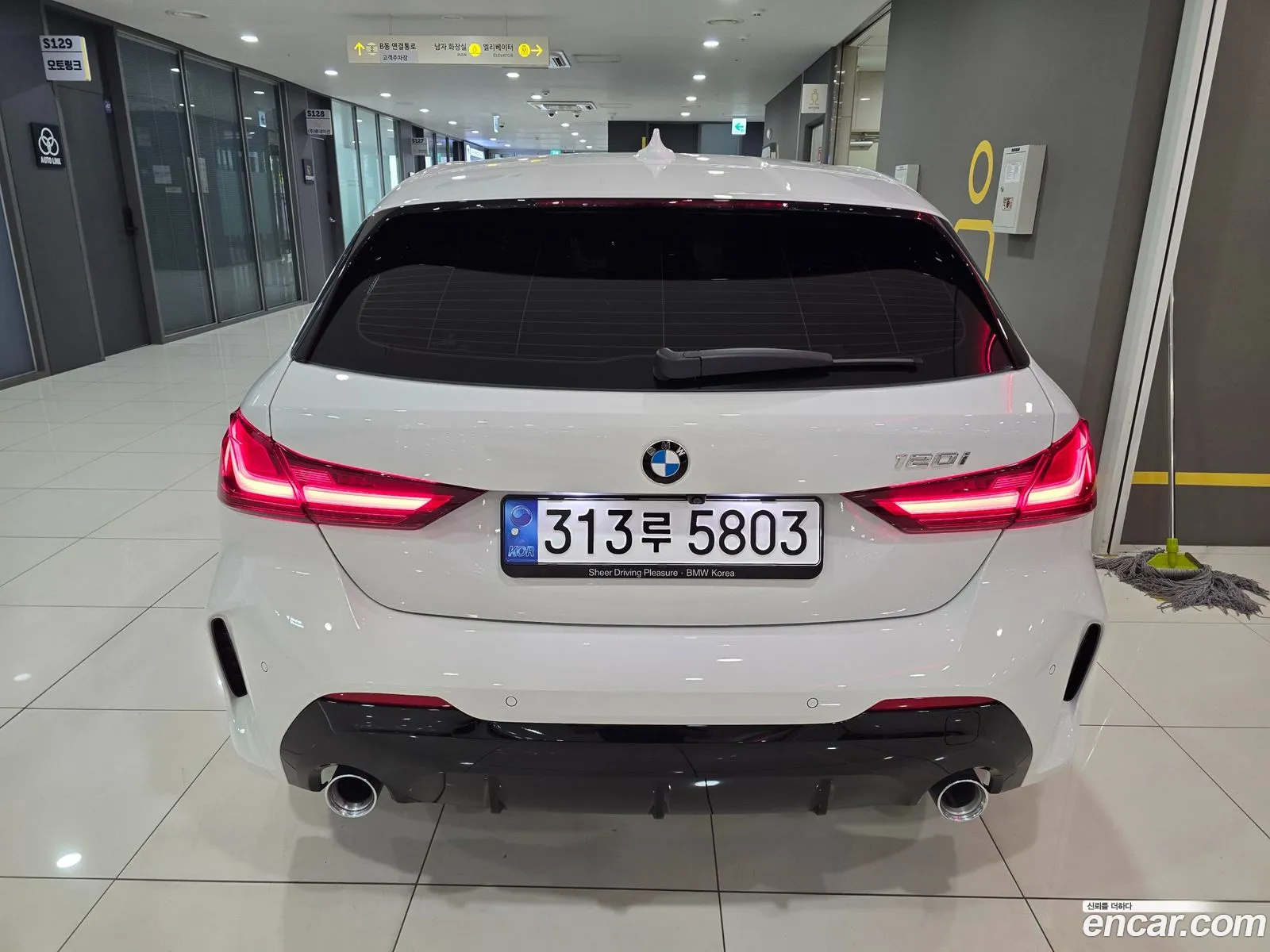 BMW 1 Series 2022 — 2